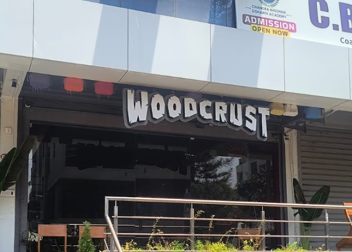 Woodcrust — restaurants